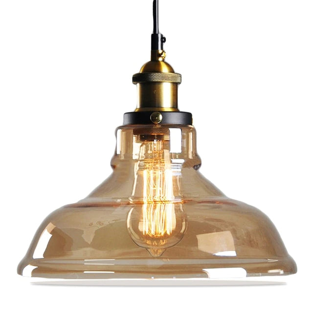 Hengende krystalllampe for elegant belysning. Moderne taklampe, perfekt for stue eller spisestue.