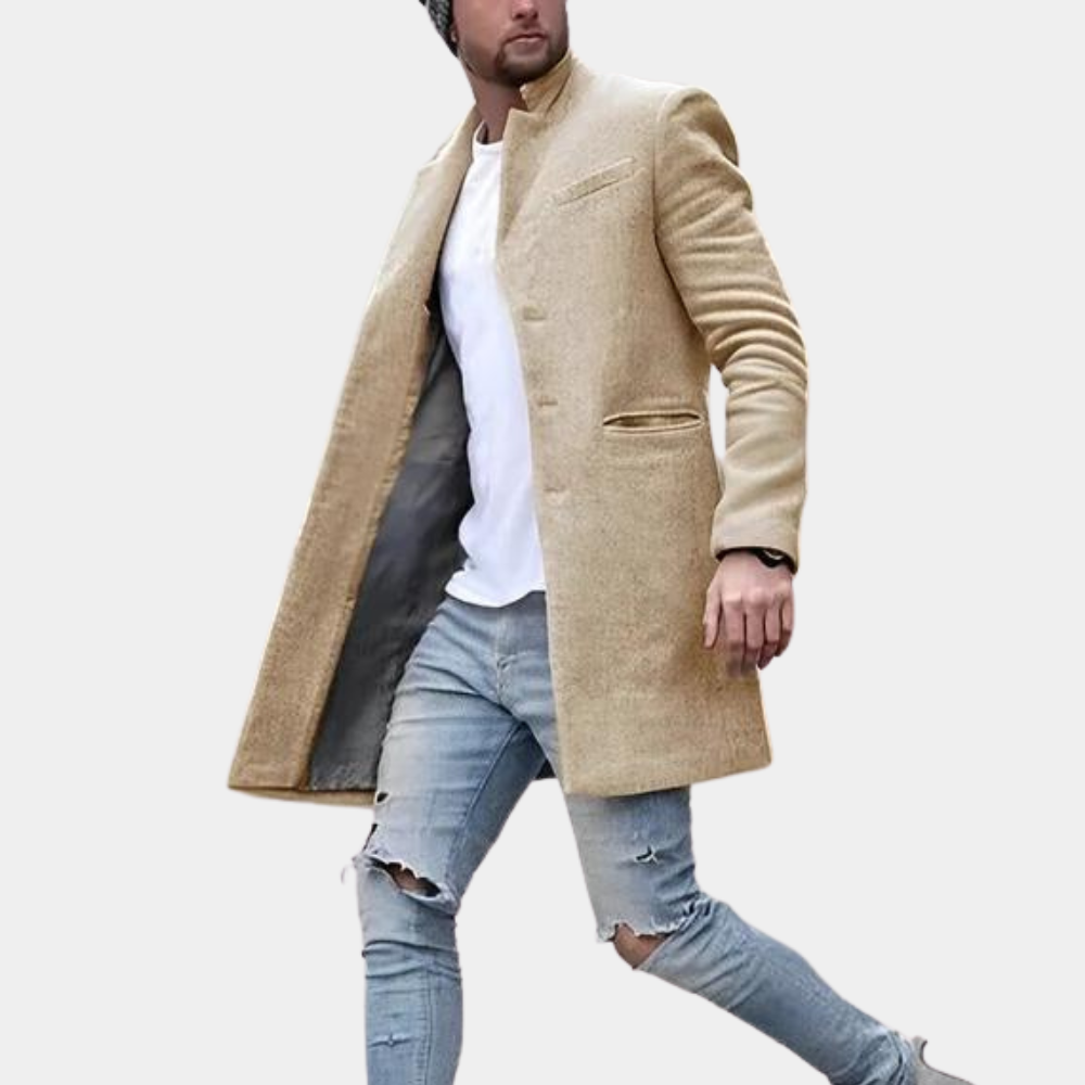Stilfull og komfortabel herrefrakke. Avslappet design, perfekt som varm høstjakke eller vinterjakke.