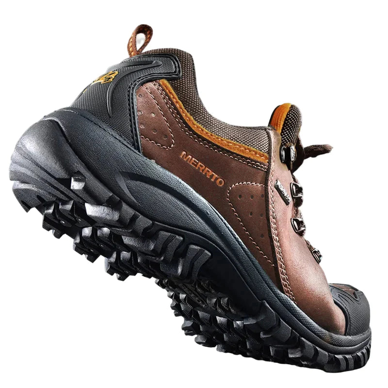 Herre fottursko, robust og komfortabel, perfekt for utendørs eventyr og hiking i terreng.