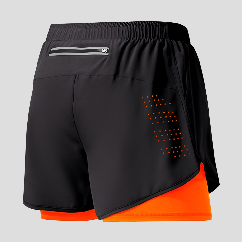 Lett herre løpeshorts med fukttransporterende teknologi, ventilert for maksimal ytelse under løpetrening.