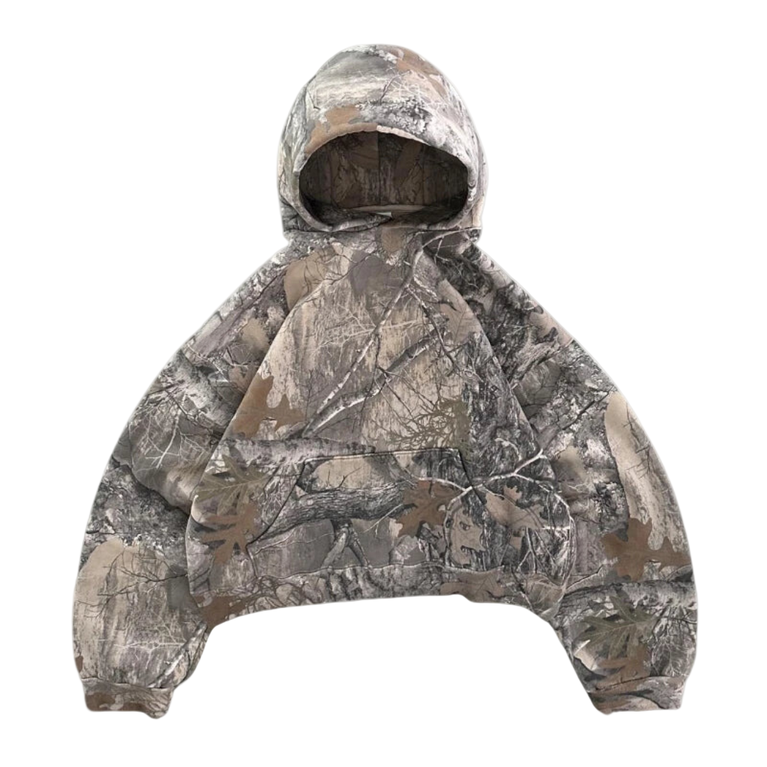 Herre oversized hettegenser i grå kamuflasje for maksimal komfort og streetwear-stil. Perfekt for vår/høst.