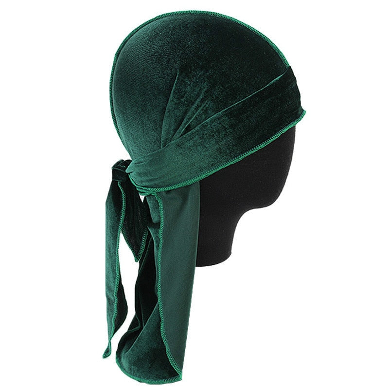 Rød herre durag, et dristig motetilbehør som også fremmer bølger.