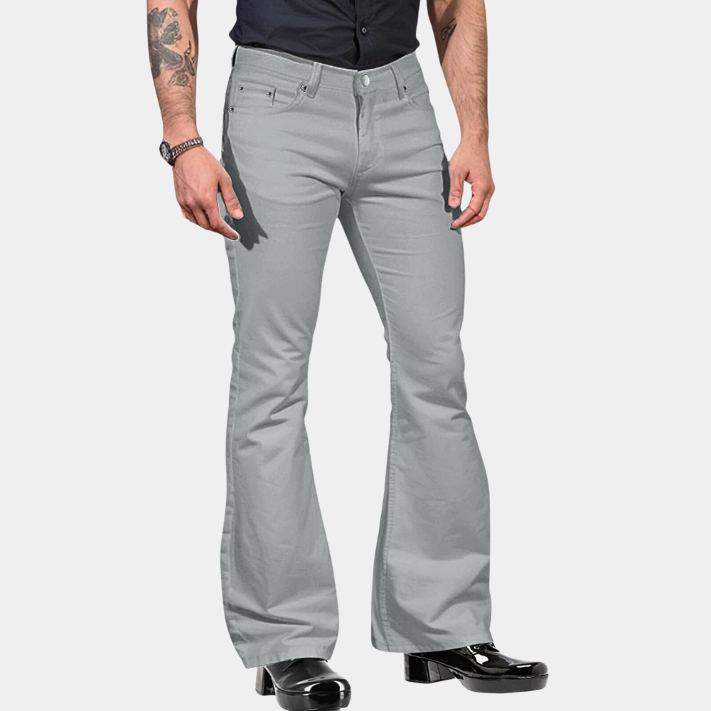 Vintage-inspirerte herrebukser med flare og stretch. Komfortable for en stilren og tidløs look.