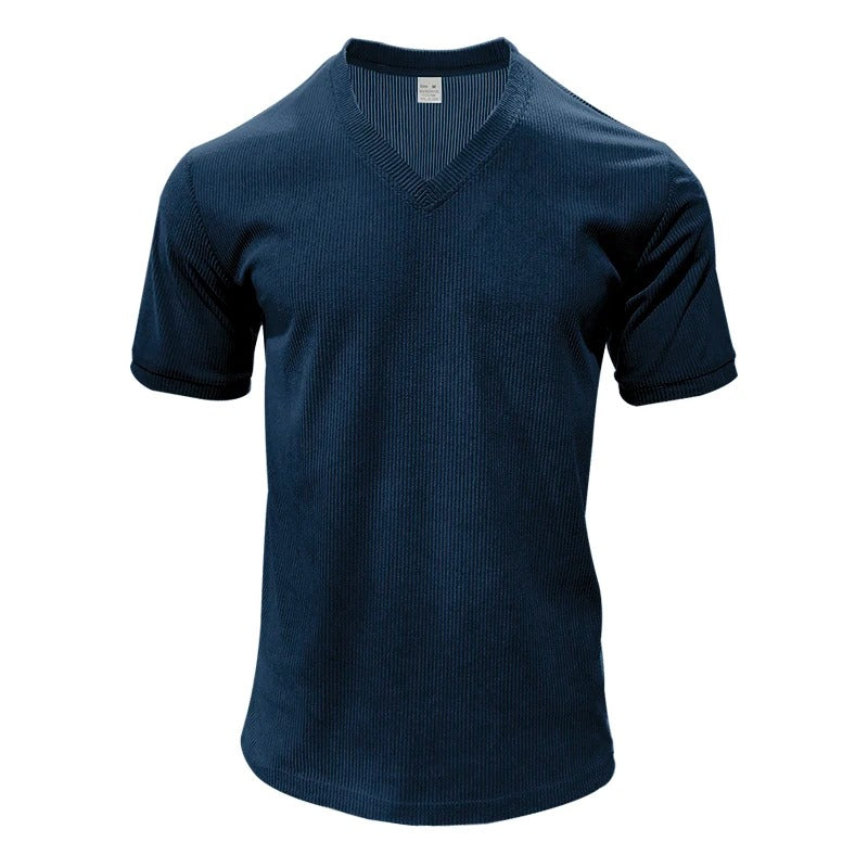 Casual kortermet t-skjorte for herre. Strukturert stoff og V-hals for moderne stil.