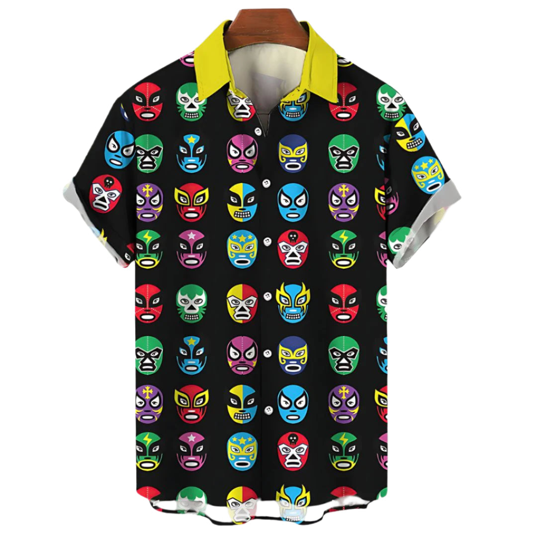 Herre t-skjorte med fargerikt luchador print. Avslappet passform, lett og pustende for sommer og fritid.