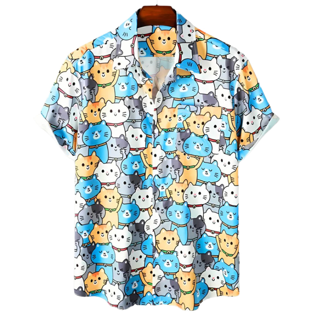 Herre t-skjorte med unikt "Meow Kingdom" katteprint. Perfekt lettvekts sommer t-skjorte for avslappet fritid.