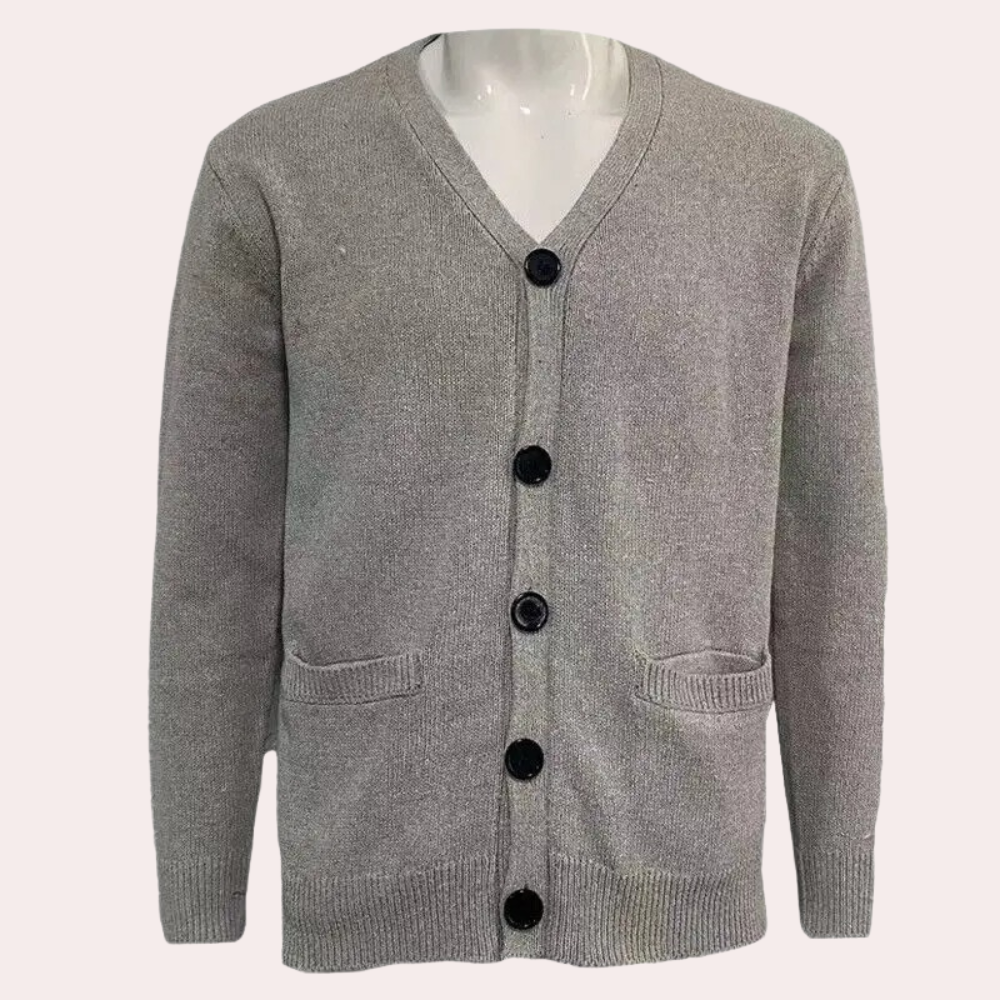 Myk herrecardigan med V-hals og knapper, perfekt for lag-på-lag og komfortabel hverdag.