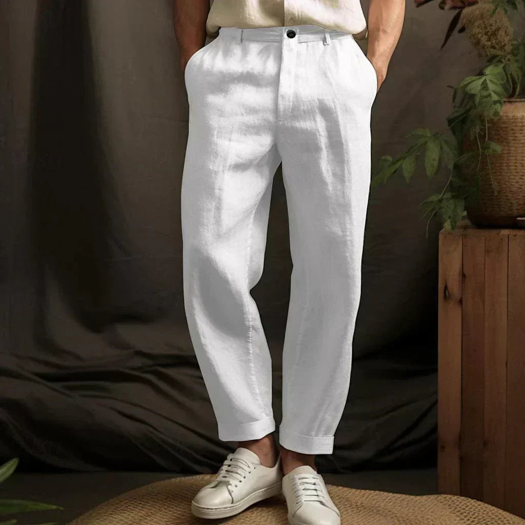 Lange herrebukser med rett ben, svært komfortable for hele dagen. Perfekt for en avslappet og allsidig look.