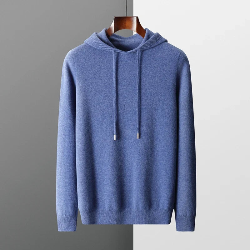 Herre hoodie i svart, laget av høykvalitets merinoull-blanding, tidløs og funksjonell