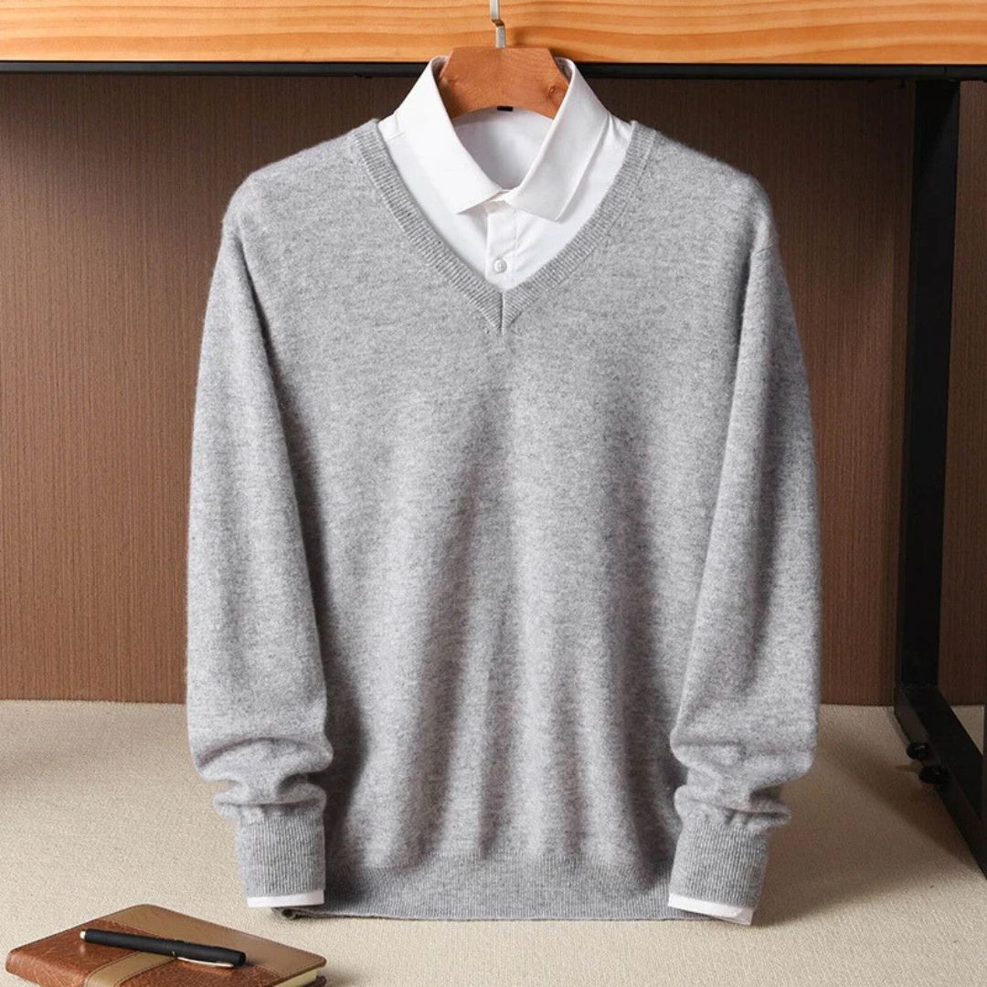 Marineblauer Herren Feinstrickpullover aus Merinowolle, V-Ausschnitt, ideal für den Winter