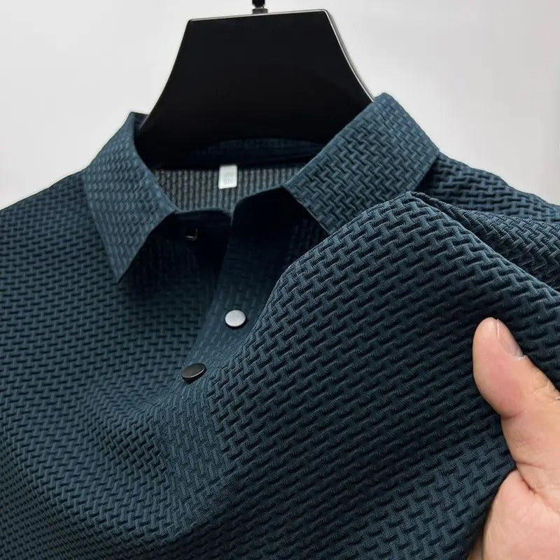 Elegant Lop-Up poloskjorte for menn, med korte ermer og pustende huldesign. Ideell for business casual.
