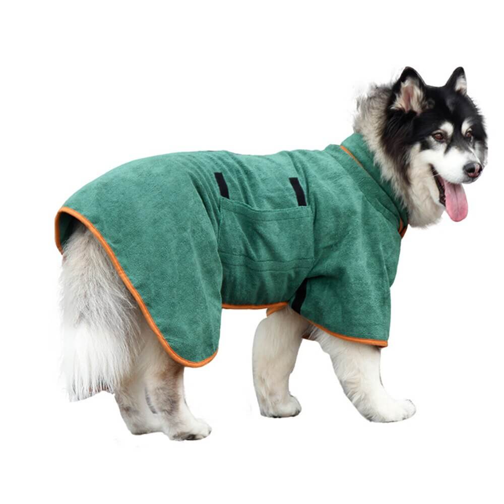 Pelspleie: Kjæledyr badekåpe i myk mikrofiber, tørker og holder hunden varm.