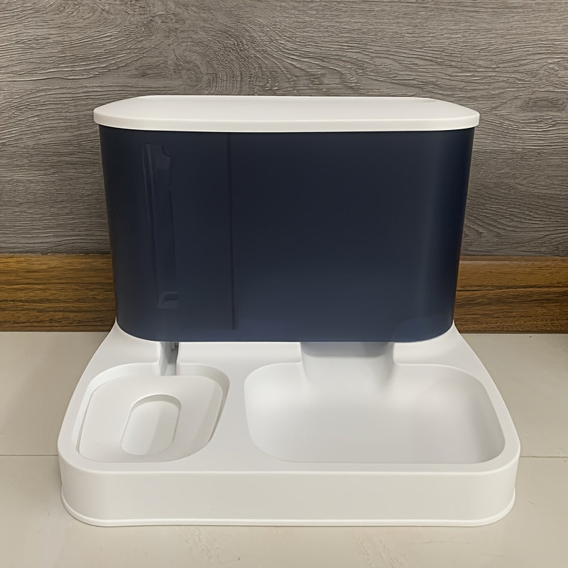 Automatisk fôrdispenser for katt og smådyr. Sørger for regelmessig fôring og frisk vannforsyning.