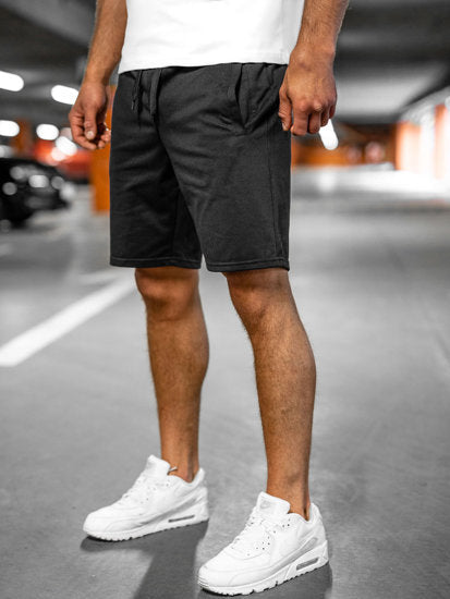 Svart casual herre shorts med snøring. Optimal komfort og bevegelsesfrihet om sommeren.