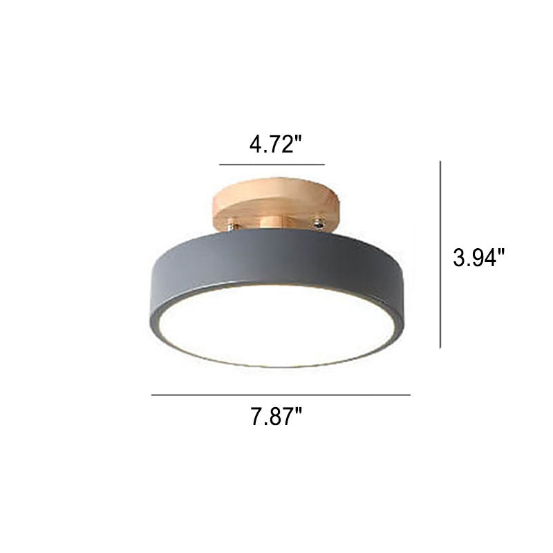 Rund nordisk taklampe med LED-belysning. Tilgjengelig i hvit, grå, grønn og rosa for moderne hjem.