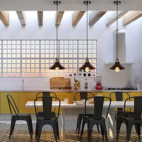 Belysning: Justerbar industriell retro pendellampe i svart metall, flott designlampe.