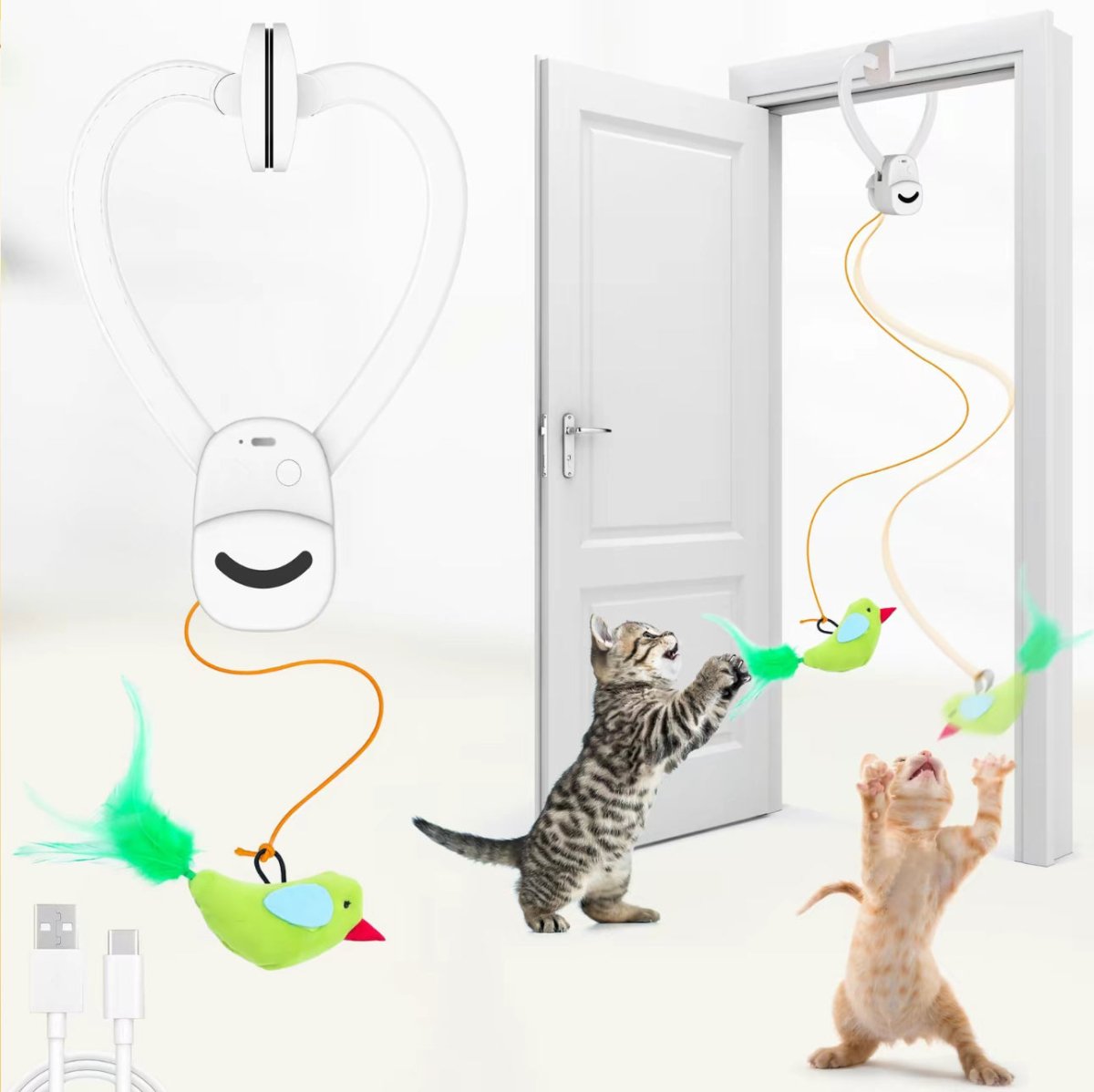 Katt som leker med interaktiv flyvende fugleleke, stimulerer jakt og gir mosjon.