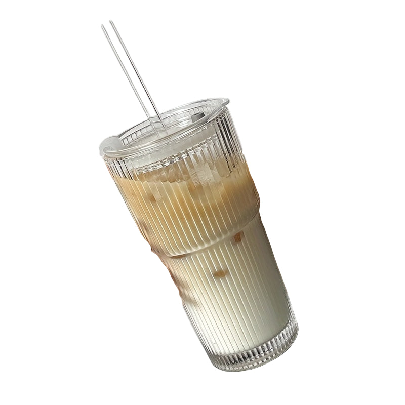 Isolert dobbeltvegget kaffeglass med lokk og sugerør, for varme drikker.