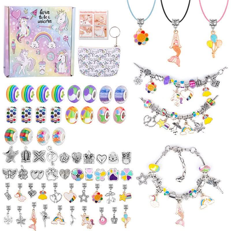 Sett for fantasifull lek, hvor jenter kan skape drømmearmbånd med perler, charms og inspirasjon.