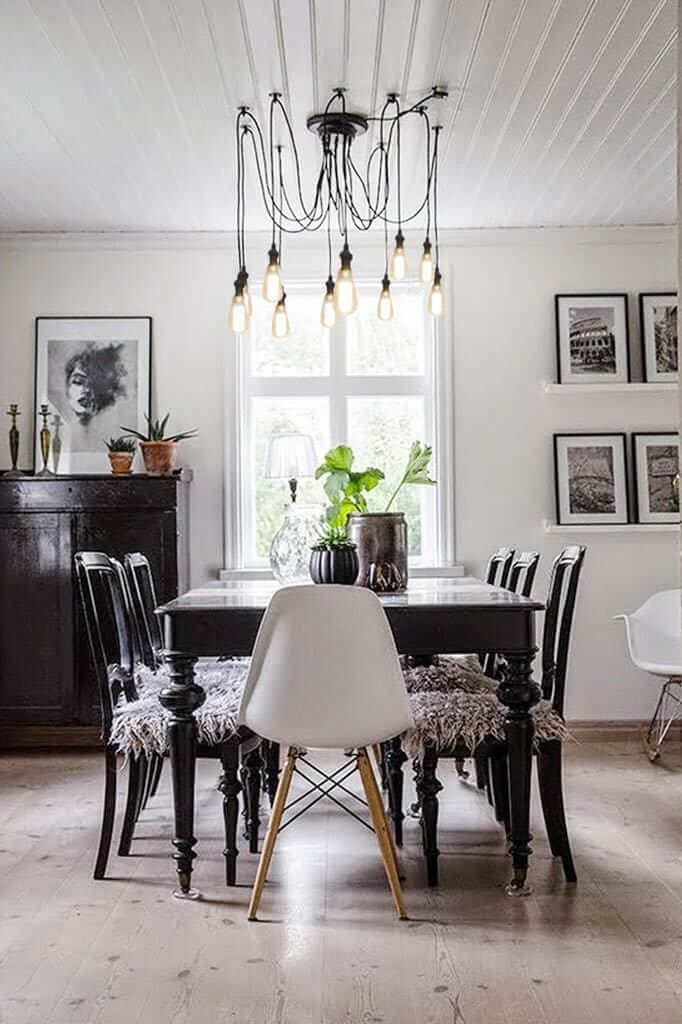 Smart justerbar taklampe. Gir effektiv og stilfull belysning for hjemmet, enten moderne eller retro inspirert.