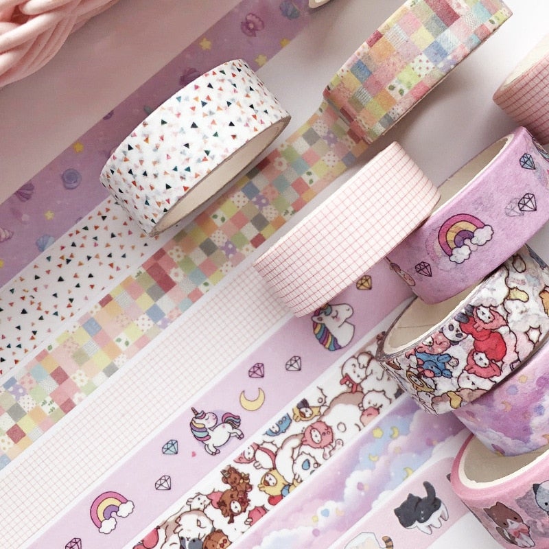 Fargerikt og mønstret washi-tape, flott for alle dine DIY-dekorasjoner og papir.