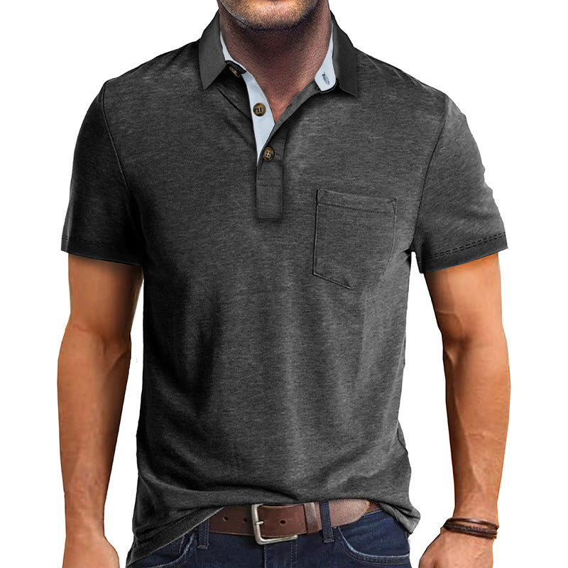 Menns klassiske poloshirt i tidløs stil. Komfortabel for fritid, stilfull for kontorbruk.