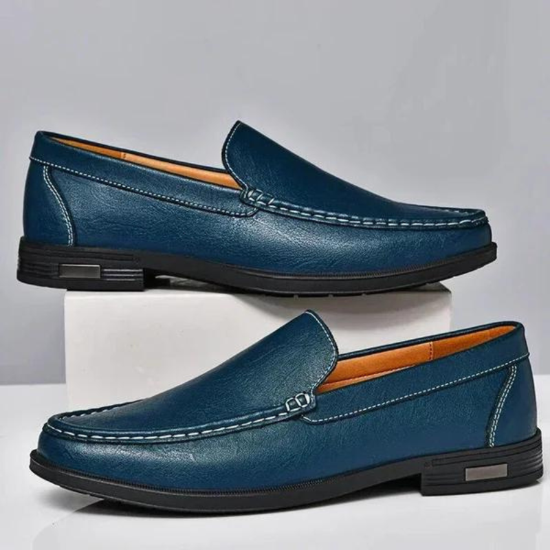 Komfortable slip-on herreloafers, tidløse og stilige for jobb og fritid.