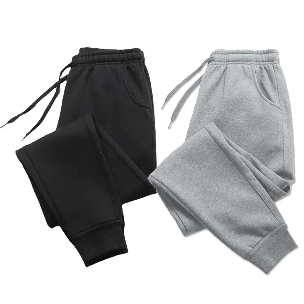 Varm joggebukse for menn designet for vinteren. Gir optimal komfort og beskyttelse mot kulde.