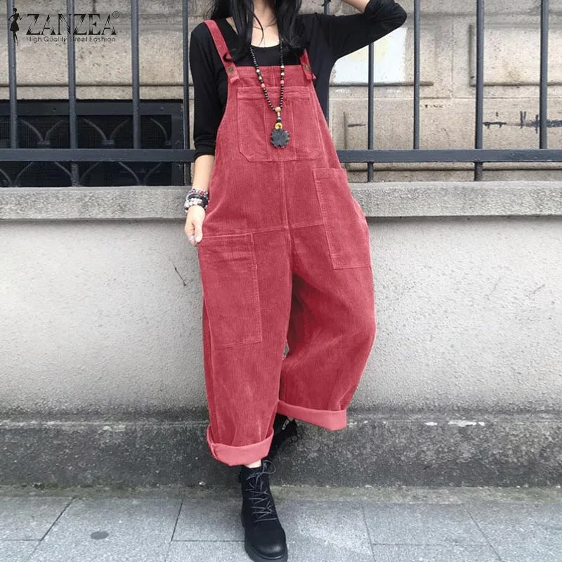 Avslappet jumpsuit for kvinner i mykt stoff, komfortabel med vide ben for helårsbruk.