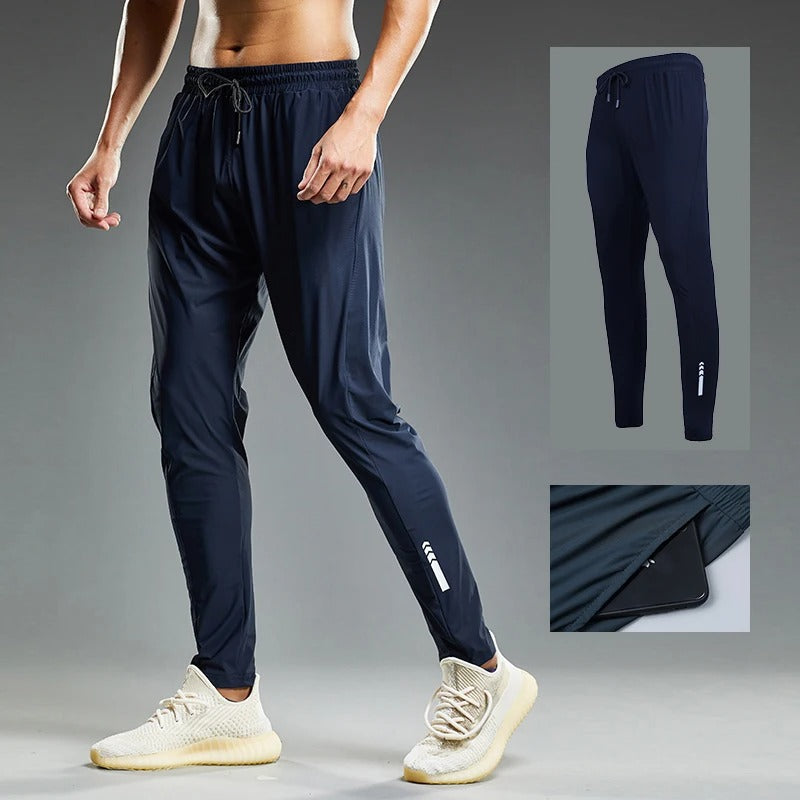Utvalg av fargerike, komfortable herre joggebukser. Perfekte bukser for trening, sport og hverdag for menn.