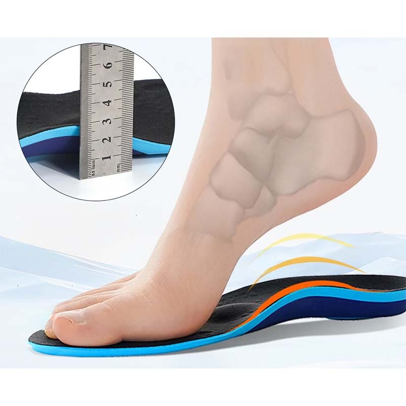 Ergonomiske såler med myk demping og god fotstøtte. Forebygger fotplager og gir komfort hele dagen.