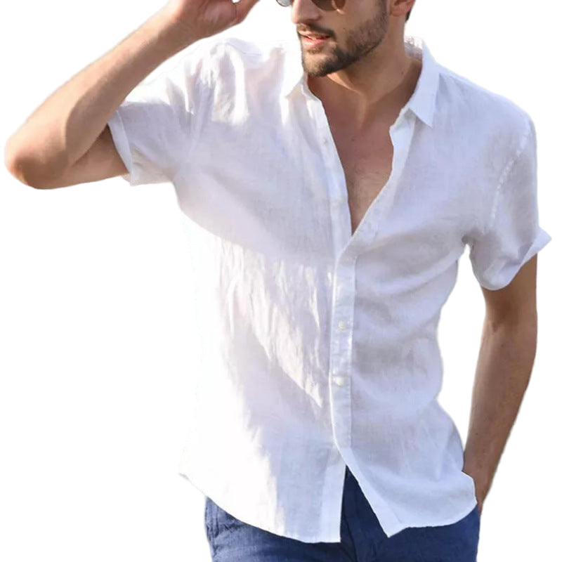 Kortermet herreskjorte for casual sommerlook. Komfortabel polyester skjorte for hverdagsbruk.