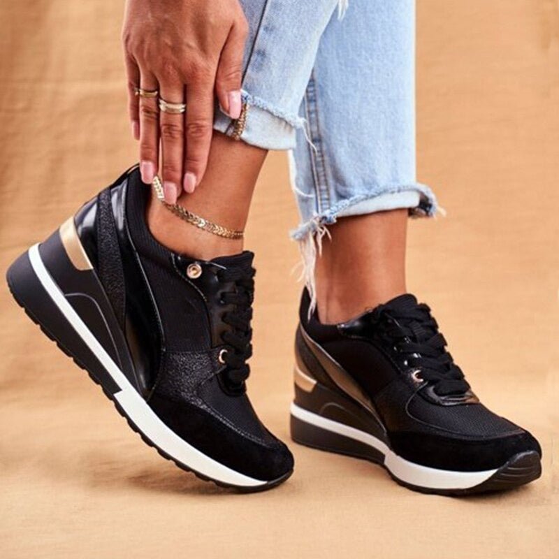 Moderne kvinne joggesko for en trendy og sporty look. Ideell fritidssko med god demping.