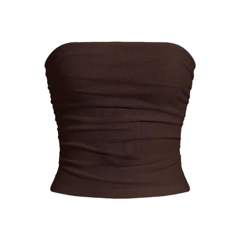 Komfortabel fitted tanktopp for kvinner, perfekt som basicklær. Myk, ermeløs sommertopp.