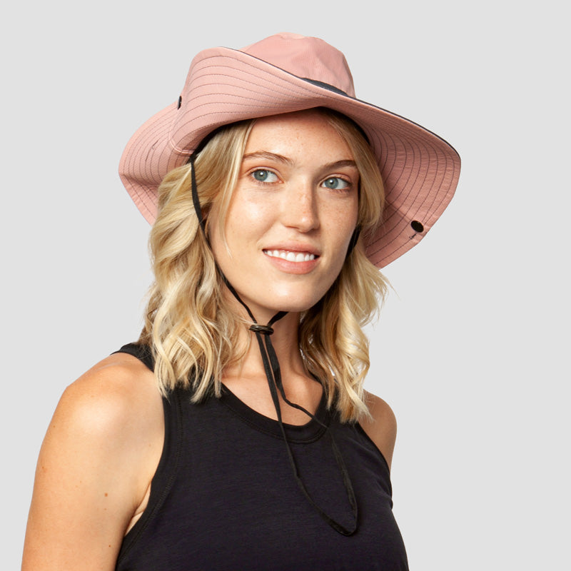 Allsidig sammenleggbar solhatt for kvinner. Elegant UV-beskyttende hatt for reise, strand og utendørs.