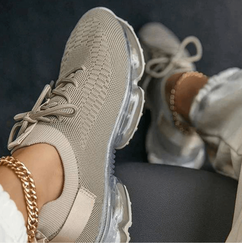 Sporty Air Cushion løpesko for kvinner, gir overlegen støtte og lett komfort.