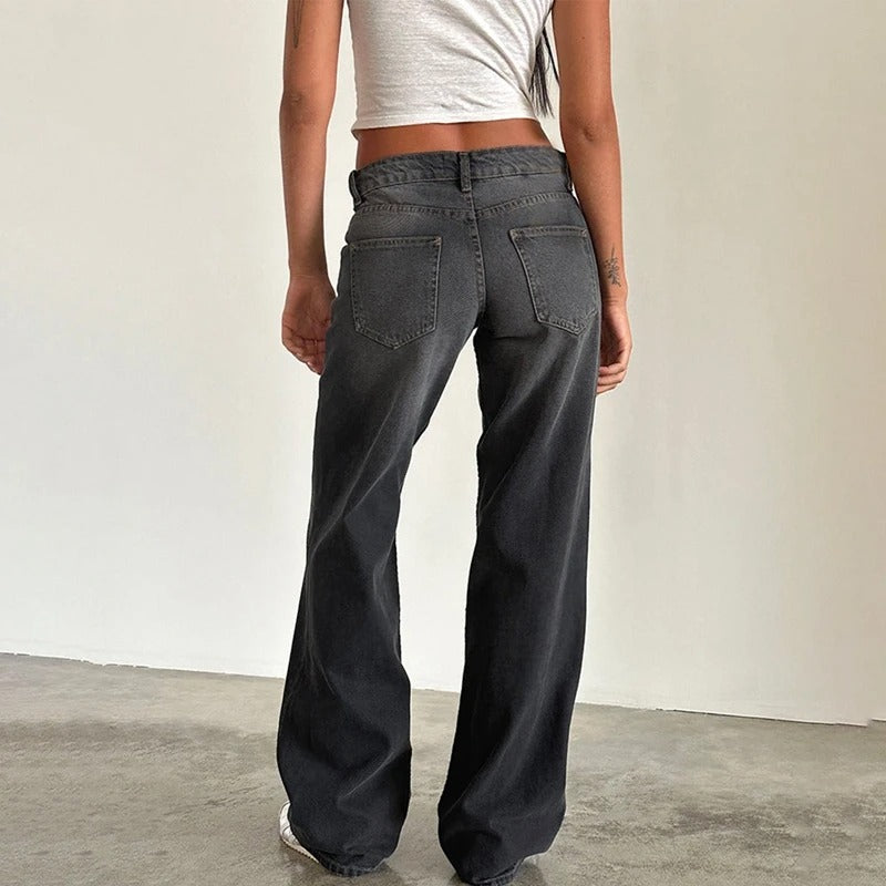 Baggy damejeans med lav midje og vintage preg, en komfortabel og moderne casual bukse.