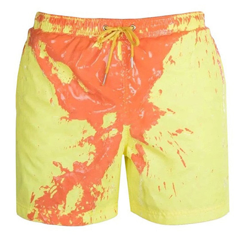 Kvinner fargeskiftende svømmeshorts med magisk effekt i vann. Perfekt for strand og basseng.