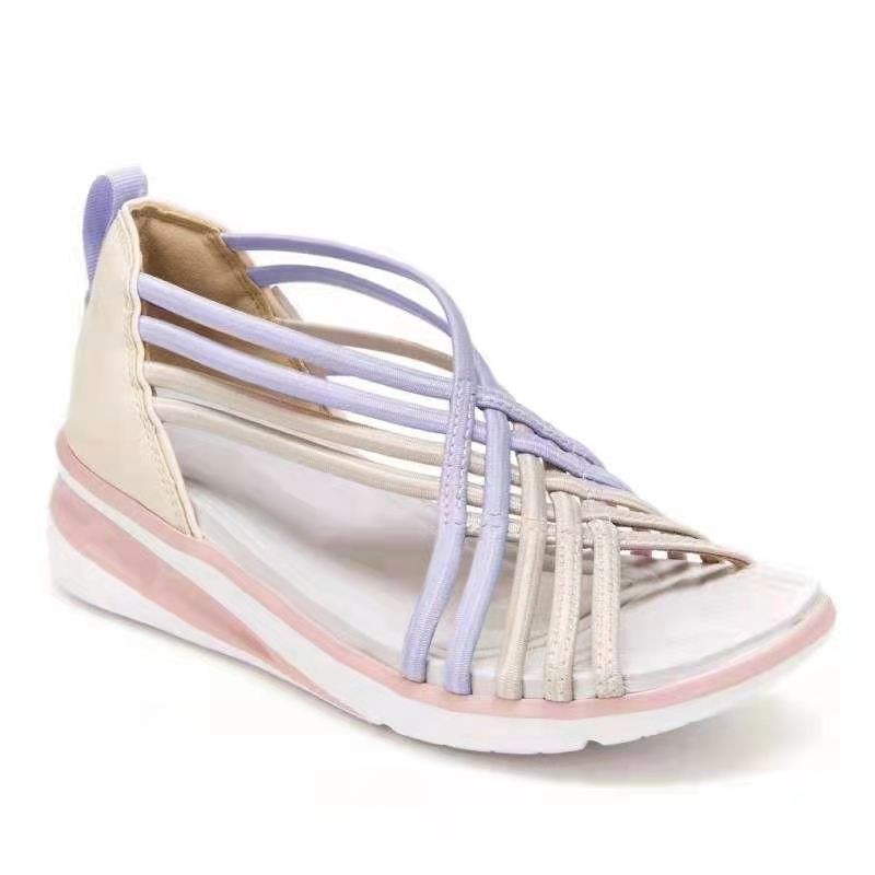 Sporty kile sandaler for kvinner, med tykk såle. Komfortabelt fottøy for sommer og hverdag.