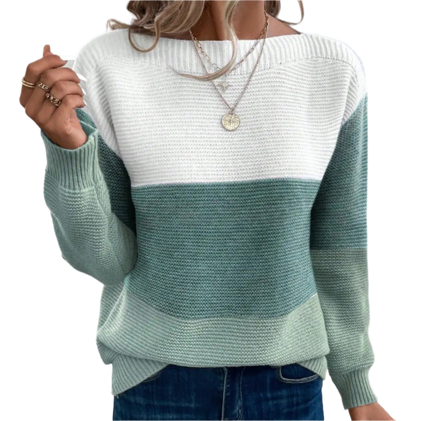 Avslappet kvinnemote: Trefarget patchwork genser, myk og varm vintergenser med stil.