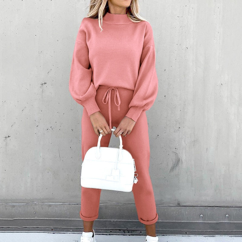 Mykt kvinners 2-delt loungewear sett med trendy ballongermer, perfekt for avslapning og fritidsklær.