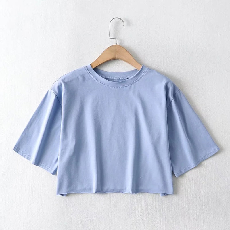 Komfortabel løs croptop i bohostil for kvinner, perfekt sommertopp.