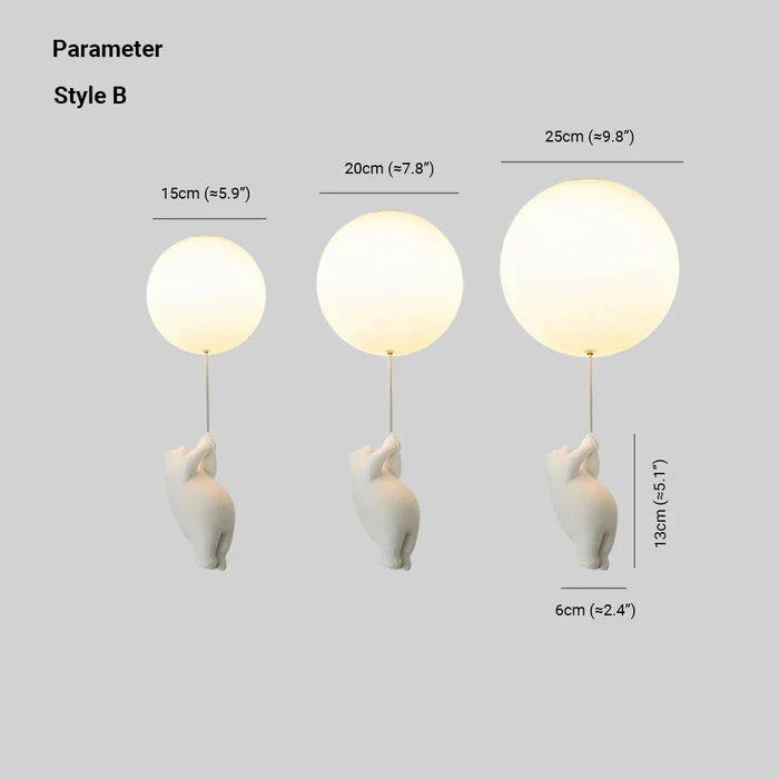 LED taklampe for barnerom, med en leken bjørn og ballong. Optimal som nattlys og dekor.