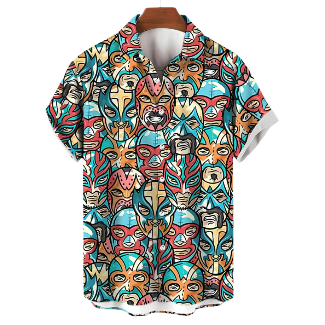 Lett, fargerik herreskjorte i avslappet luchadore-design. Komfortabel sommerskjorte for menn, perfekt til ferie.
