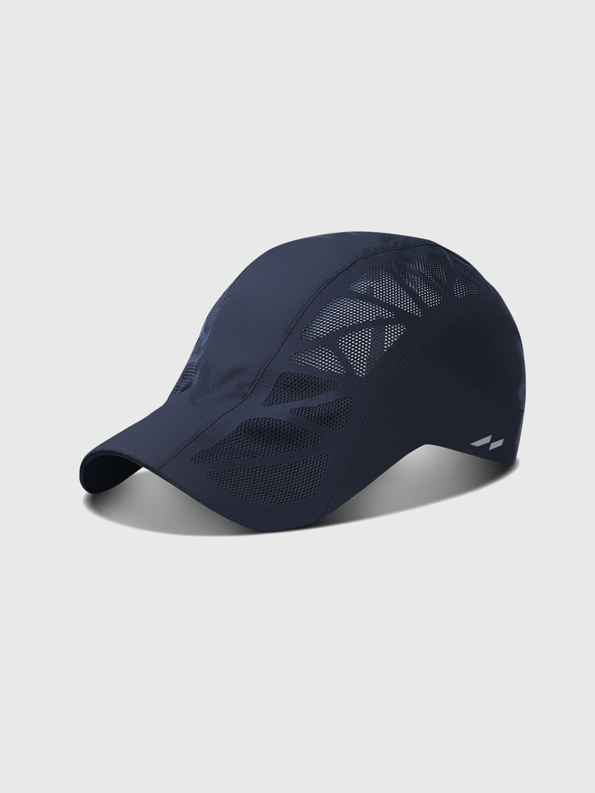 Funksjonell sportshette med ventilasjon. Perfekt for løping, trening, og aktivitet. Lettvekt og hurtigtørkende unisex.