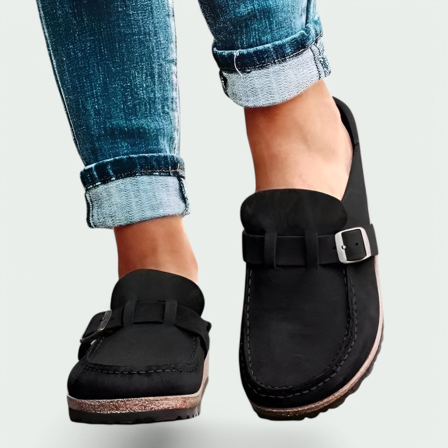 Ergonomiske retro sandaler til dame, lette og komfortable. Perfekte sommersko med justerbar passform for kvinner.