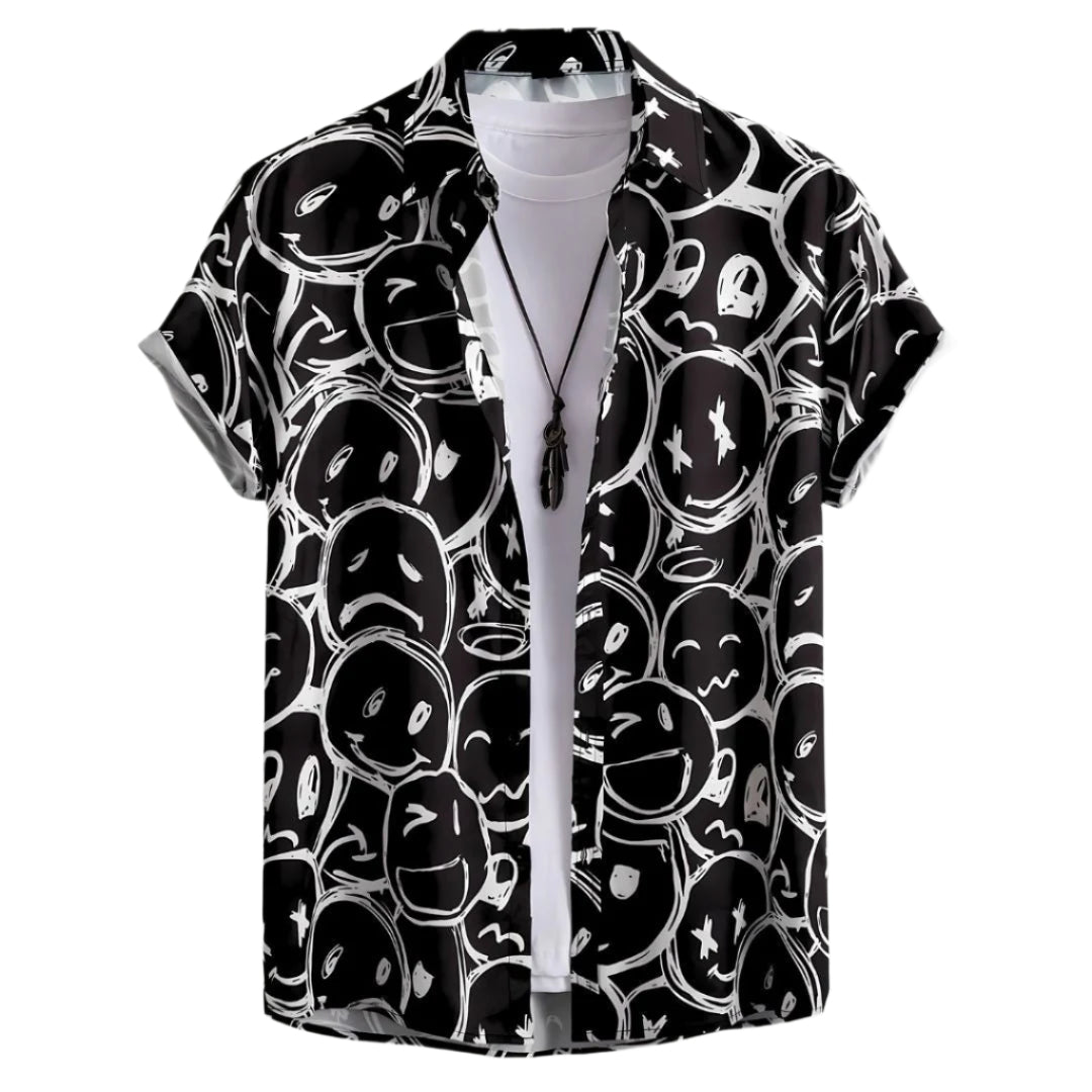 Lettvekt herreskjorte med button-up i pustende stoff, perfekt som avslappet sommerskjorte for hverdag og stil.