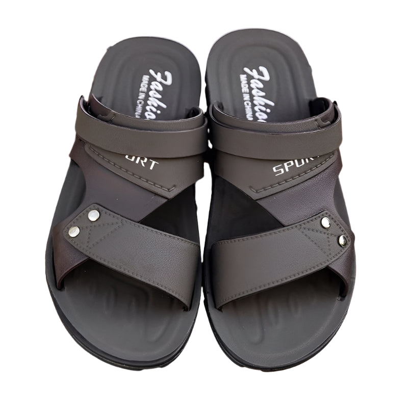 Brune slip-on sandaler for menn, åpen tå design for luftig komfort om sommeren.