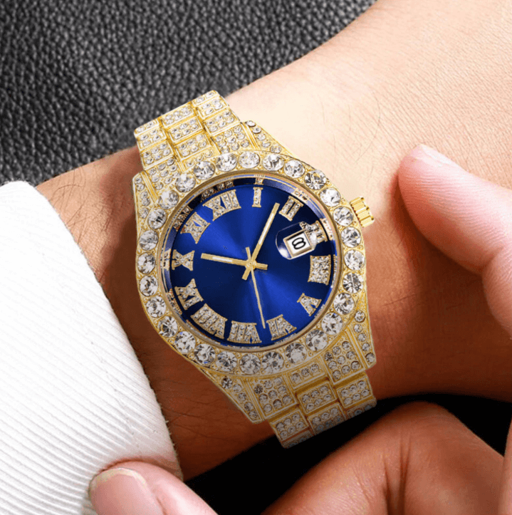 Motebevisst herreklokke: Iset design med romertall. Glitrende luksus armbåndsur for menn.