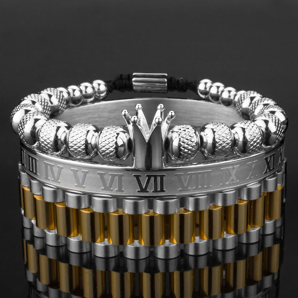 Vakkert armbåndsett med krone, for kvinner som elsker eleganse og skinnende zirkonia.